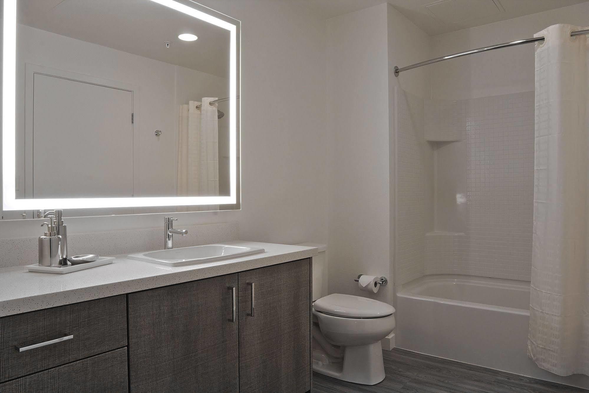 Apartamento Oakwood Mountain View Exterior foto