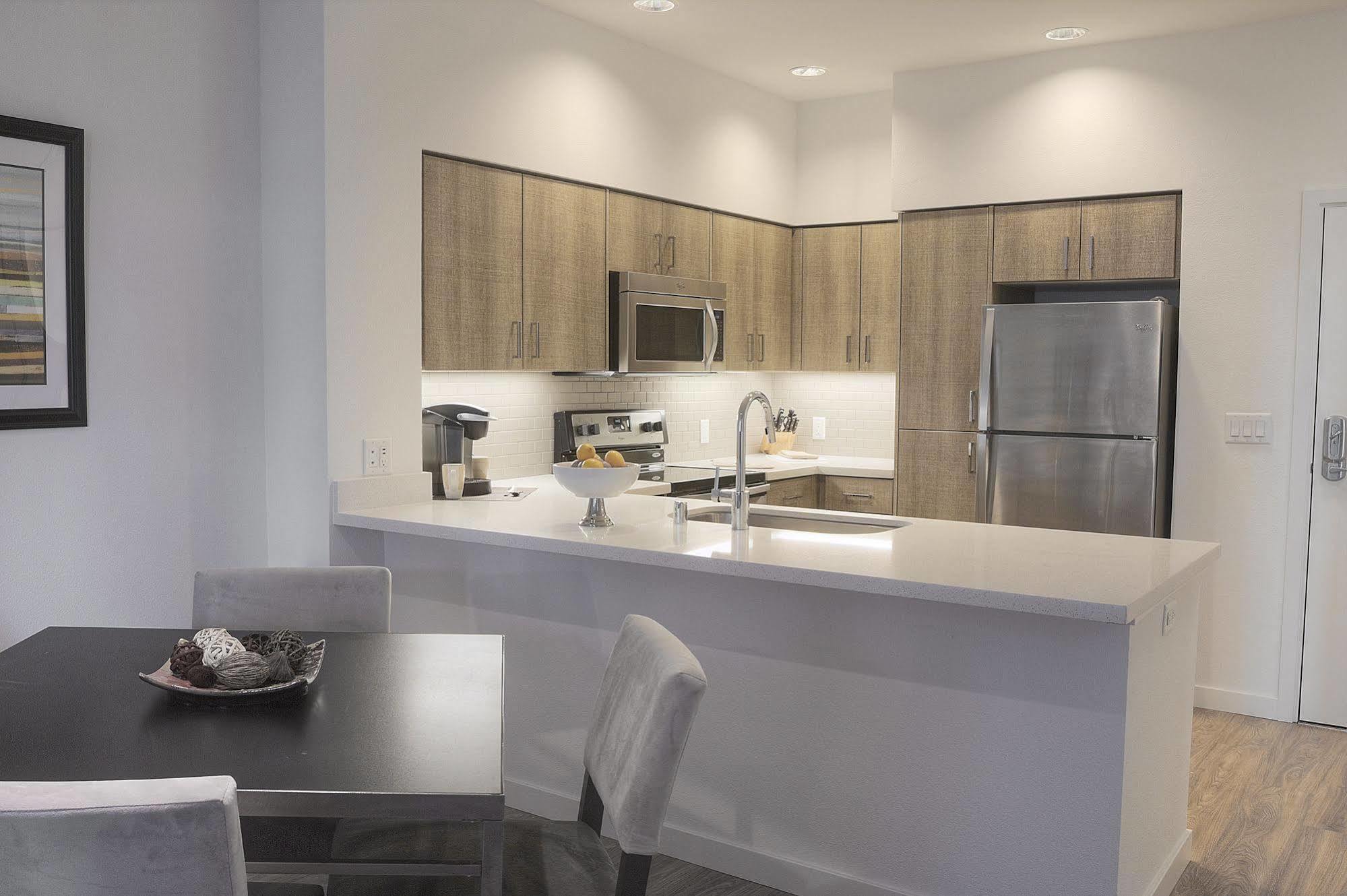 Apartamento Oakwood Mountain View Exterior foto